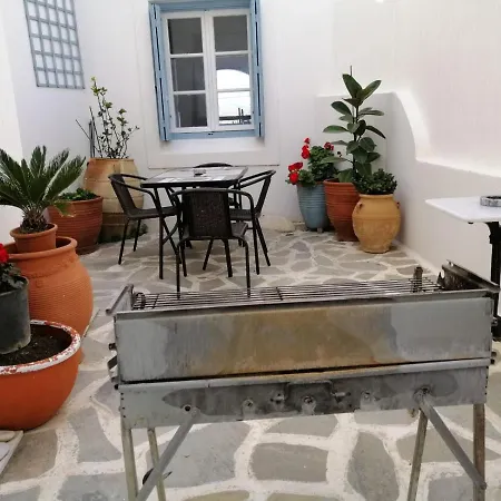 Hotel Traditional House In Naxos Agkidia