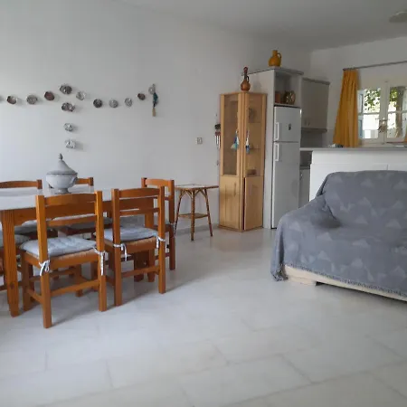 Traditional House In Naxos Hotel
